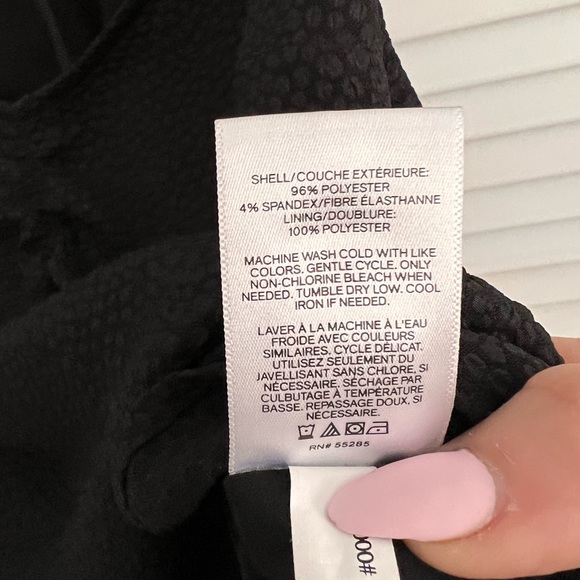 Woman's Black Express Top - Picture 3 of 5